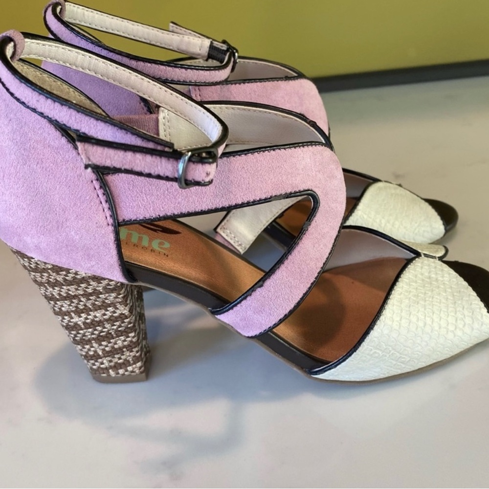 ANTHROPOLOGY Plume by Faryl Robin Retro heels size 8